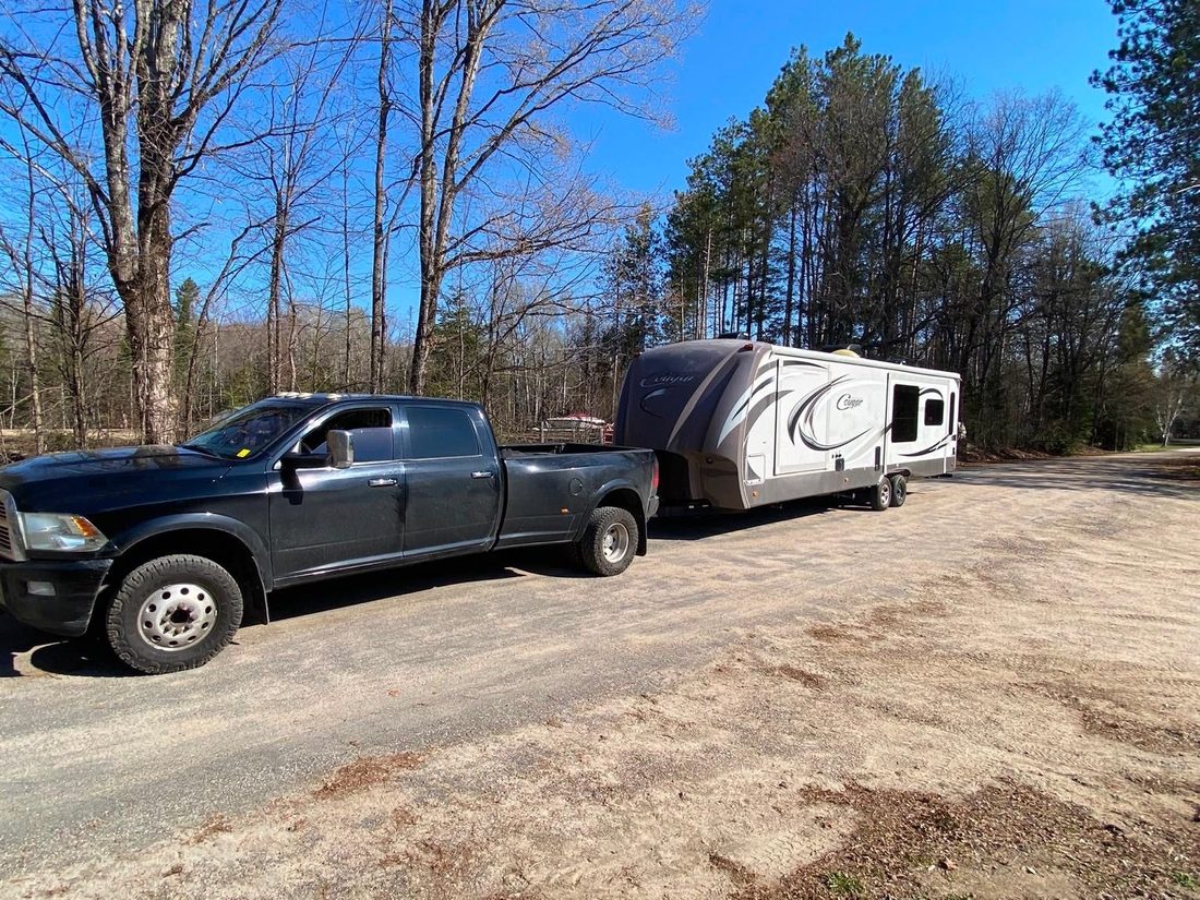 RV and trailer transport